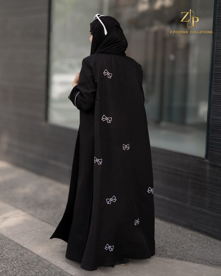 مانتو عبایی کتان لمه گلدوزی شده پئونی