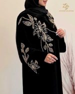 مانتو عبایی مجلسی مشکی کوئین